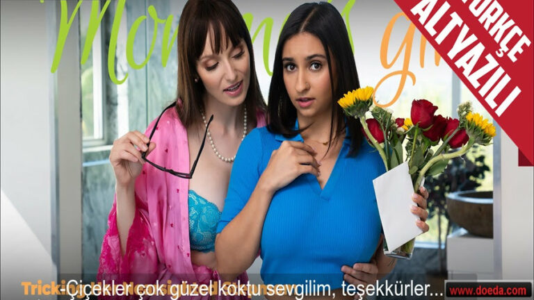 yakini goremeyen uvey annesine gelen cicegi verince onu sevgilisi sanip amini yalatti.jpg